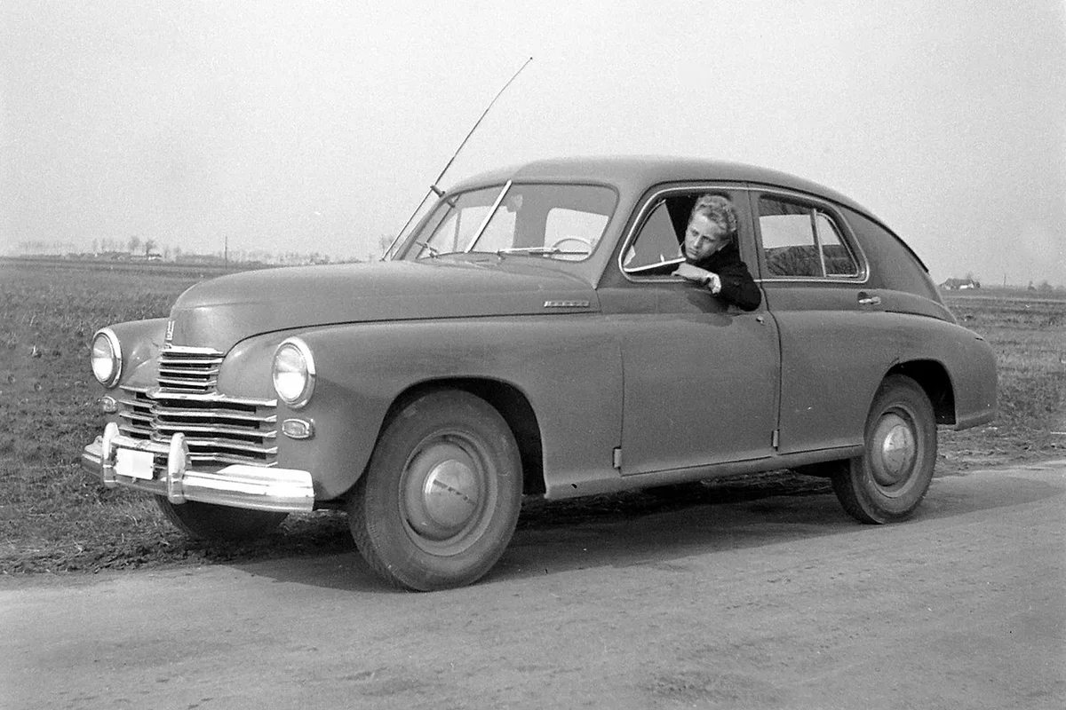 Автомобиль ГАЗ-20 «Победа»