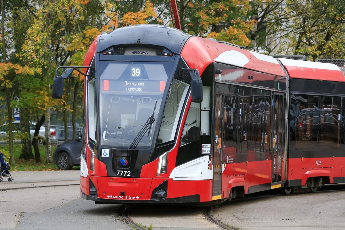 Трамвай 71‑932 «Невский»